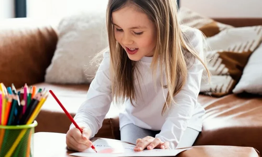 little-girl-drawing-father-s-day-card-as-surprise-her-dad_23-2148853986